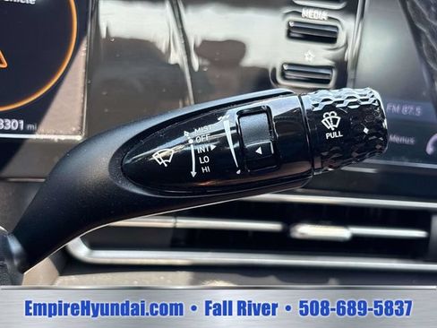 Used 2022 Hyundai Elantra SEL w/ Convenience + Premium Package FWD image 27
