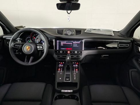 New 2026 Porsche Macan AWD/4WD image 20