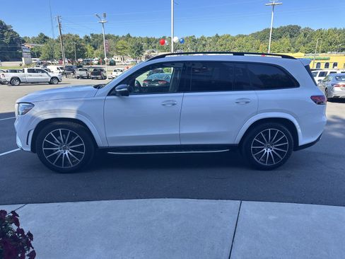 Used 2023 Mercedes-Benz GLS 450 4MATIC image 5