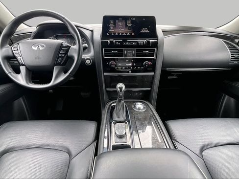 Used 2023 INFINITI QX80 Luxe w/ All-Season Package AWD/4WD image 16