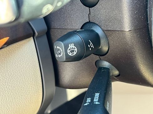 Certified 2019 Mercedes-Benz GLS 450 4MATIC image 23