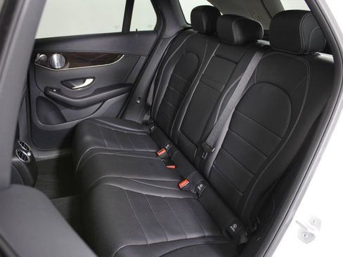 Used 2016 Mercedes-Benz GLC 300 4MATIC image 34