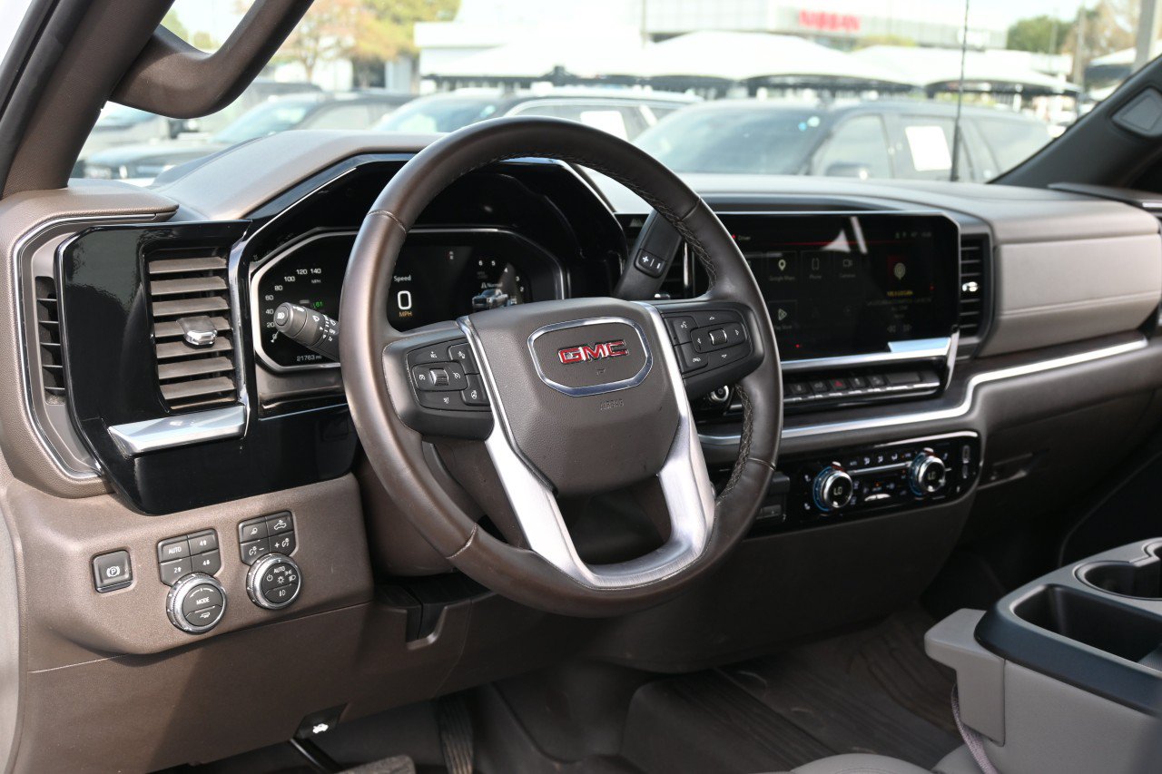 Certified 2026 GMC Sierra 2500 SLT AWD/4WD image 17