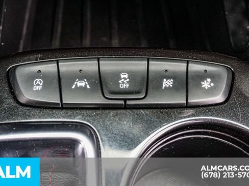 Used 2024 Chevrolet TrailBlazer RS image 43