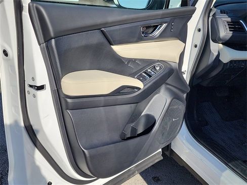 New 2026 Subaru Ascent Limited image 11