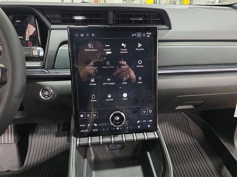 New 2026 GMC Terrain AT4 w/ LPO, Floor Liner Package image 21