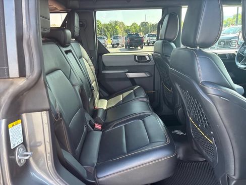 Used 2022 Ford Bronco Badlands AWD/4WD image 15