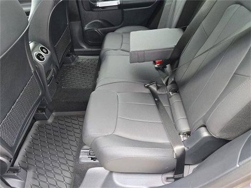 Certified 2026 Mercedes-Benz GLB 250 4MATIC image 18