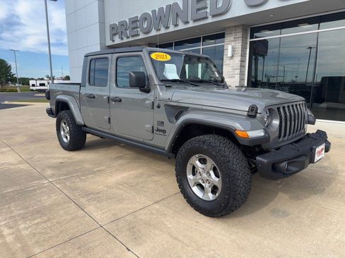Used 2021 Jeep Gladiator Sport AWD/4WD image 1