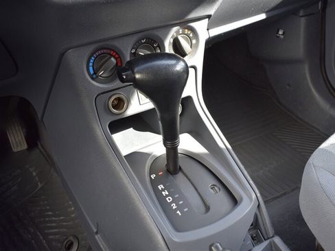 Used 2011 Ford Transit Connect XL FWD image 18