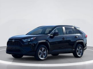 Used 2024 Toyota RAV4 XLE FWD video 2