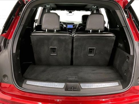 Used 2023 Cadillac XT6 Sport w/ Technology Package image 39