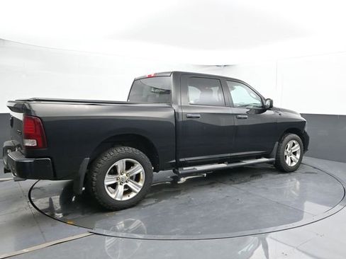 Used 2015 RAM 1500 Express AWD/4WD image 2