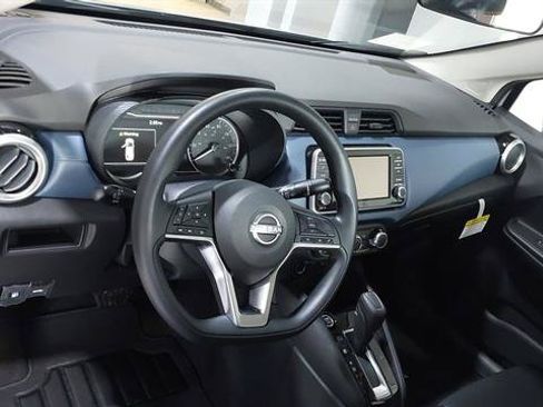 Used 2025 Nissan Versa SV w/ Trunk Package FWD image 19