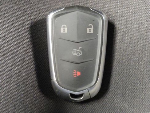 Used 2018 Chevrolet Malibu LT FWD image 32