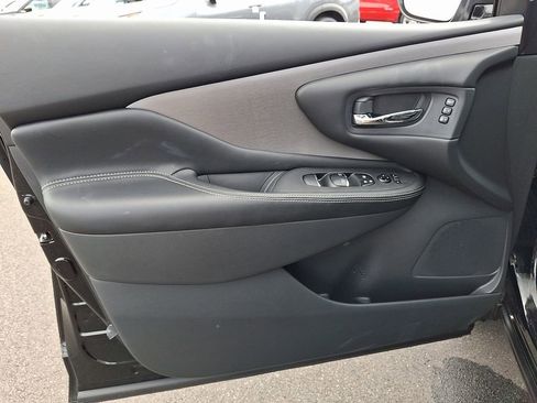 Certified 2024 Nissan Murano SL image 13