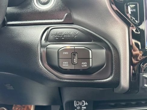 Certified 2026 RAM 2500 Big Horn AWD/4WD image 19