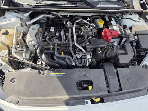 Used 2024 Nissan Sentra S FWD image 9