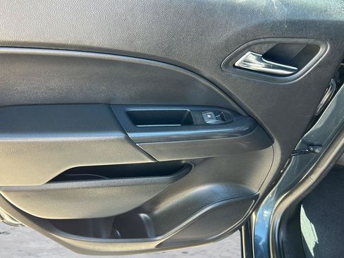 Used 2019 Chevrolet Colorado LT w/ LT Convenience Package AWD/4WD image 20