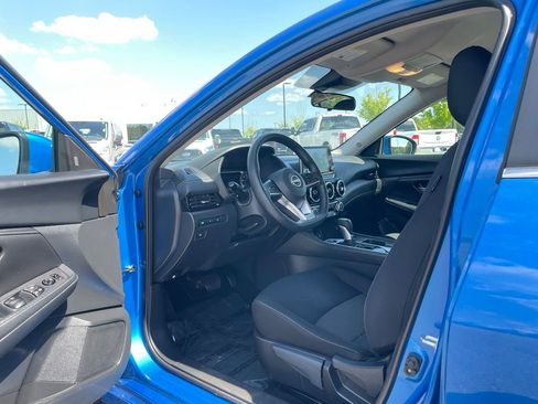 Used 2024 Nissan Sentra SV FWD image 31