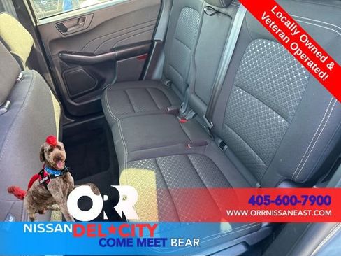 Used 2025 Ford Escape Active AWD/4WD image 11