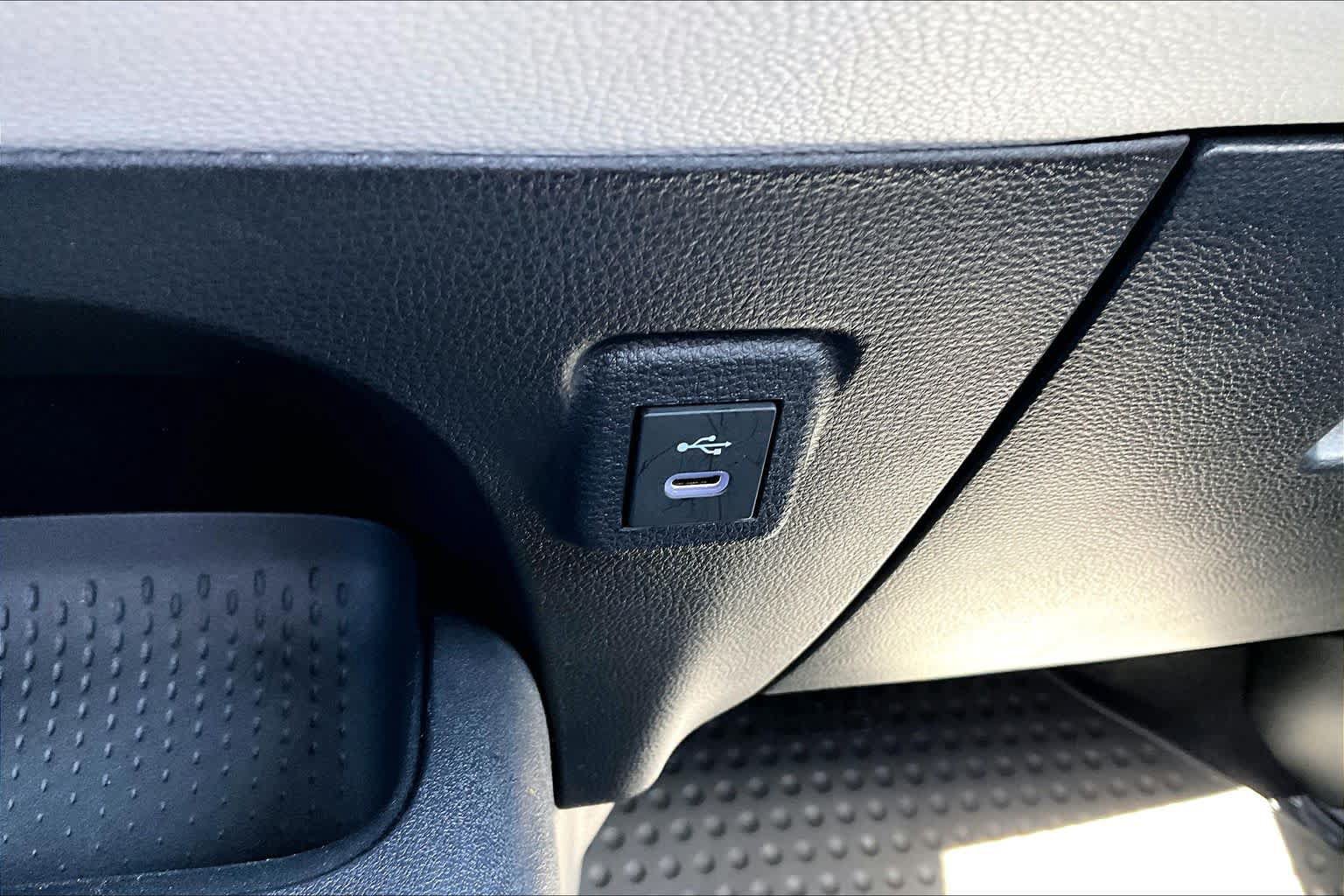 Certified 2025 Toyota Corolla LE FWD image 33