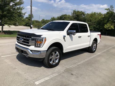 Used 2021 Ford F150 Lariat w/ Max Trailer Tow Package AWD/4WD image 2