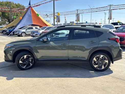 Used 2024 Subaru Crosstrek 2.5i Limited image 11