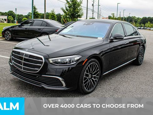 Used 2025 Mercedes-Benz S 580 4MATIC Sedan image 2