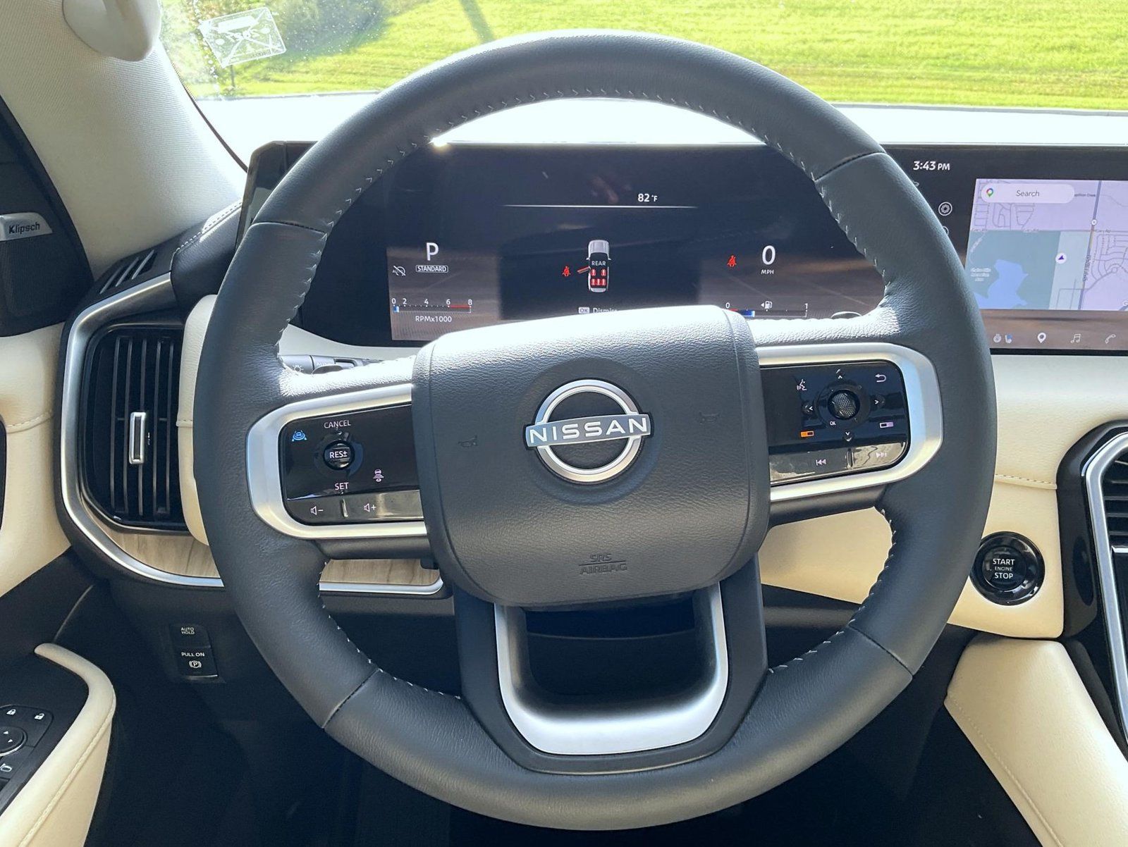 Certified 2025 Nissan Armada Platinum AWD/4WD image 13