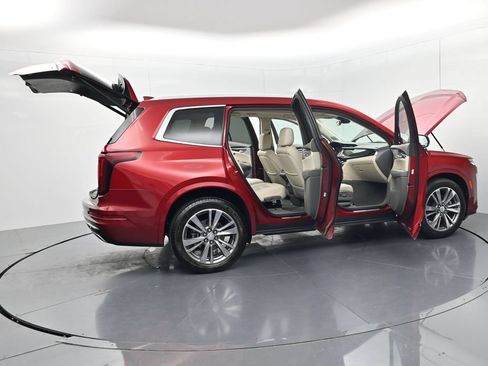 Used 2021 Cadillac XT6 Premium Luxury AWD/4WD image 75