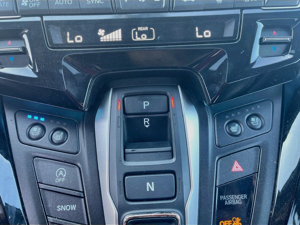 Used 2024 Honda Odyssey Elite image 19