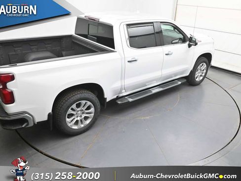 Used 2023 Chevrolet Silverado 1500 LTZ AWD/4WD image 33