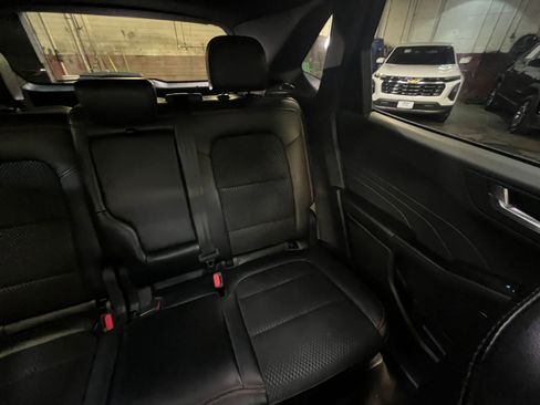 Used 2024 Ford Escape ST-Line image 37