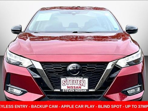 Used 2023 Nissan Sentra SR w/ Electronics Package FWD image 2
