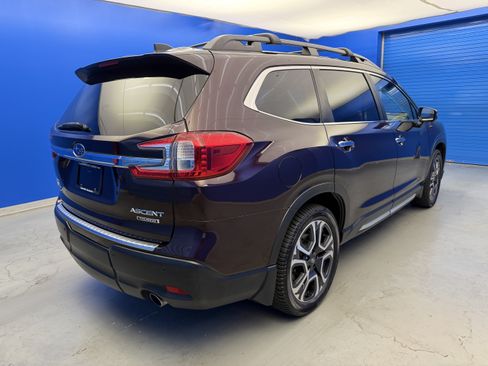 Used 2023 Subaru Ascent Touring AWD/4WD image 7