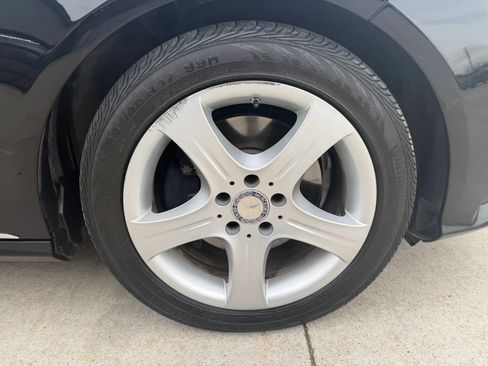 Used 2014 Mercedes-Benz E 350 4MATIC Sedan image 72