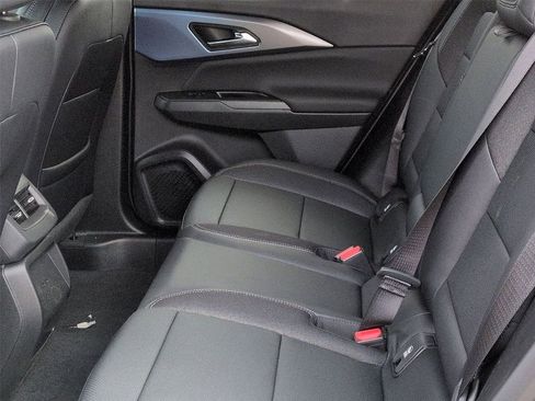 New 2026 Chevrolet Equinox EV LT FWD image 23
