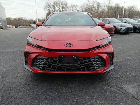 New 2026 Toyota Camry SE image 13