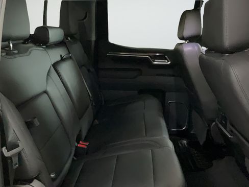 Used 2022 Chevrolet Silverado 1500 LTZ w/ LTZ Convenience Package II AWD/4WD image 21