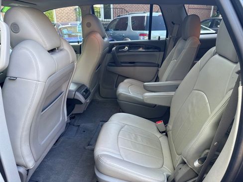 Used 2014 Buick Enclave Premium AWD/4WD image 31