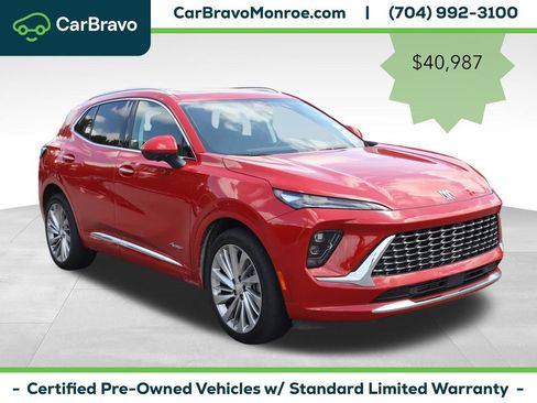 Used 2025 Buick Envision Avenir AWD/4WD image 7