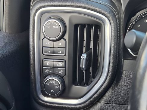 Used 2021 Chevrolet Silverado 1500 RST AWD/4WD image 20