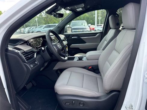 New 2026 GMC Acadia Elevation FWD image 21