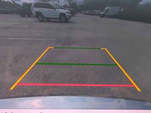 Used 2024 Volkswagen Atlas SE image 23