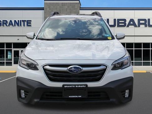 Used 2022 Subaru Outback Premium AWD/4WD image 5