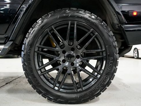 Used 2017 Mercedes-Benz G 550 image 25