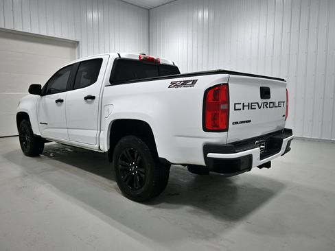 Used 2022 Chevrolet Colorado Z71 AWD/4WD image 28