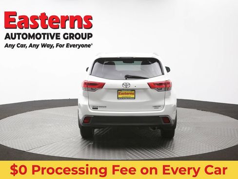 Used 2017 Toyota Highlander Limited Platinum AWD/4WD image 43