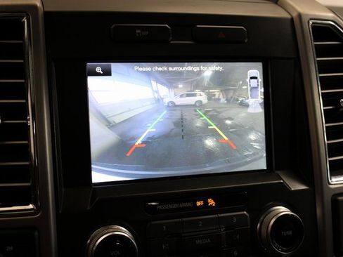 Used 2015 Ford F150 Platinum image 20